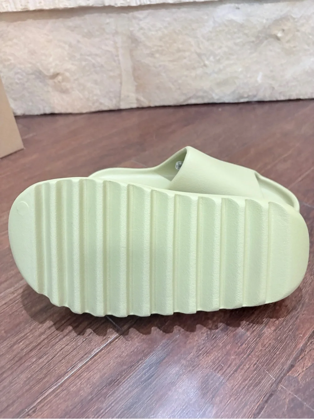 Yeezy Slide Slip-On Sandals in Resin, New in Box